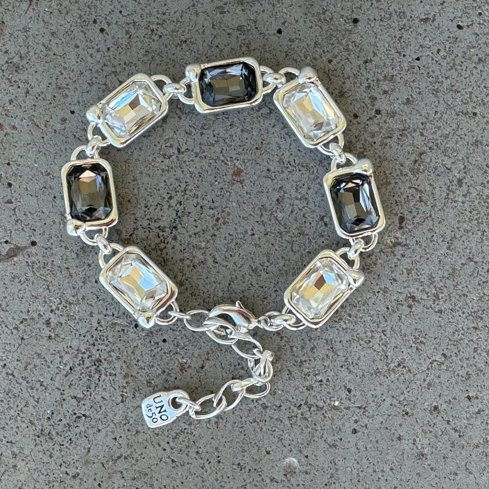 UNO de 50 UNEXPECTED Bracelet Size XL - New with Uno de 50 Signature Pouch